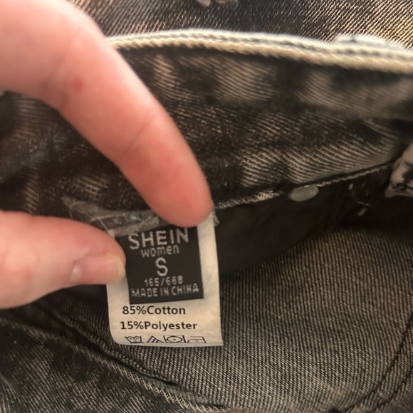 Shein High Rise Mom Shorts - Picture 5 of 5